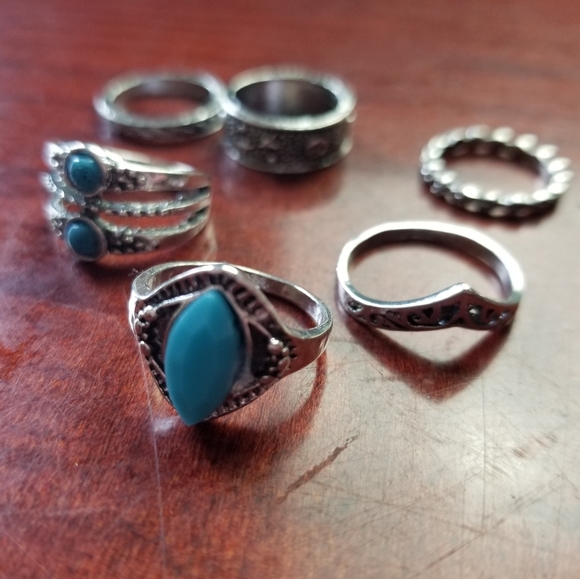 NEW! 6 piece boho ring bundle - Picture 4 of 7